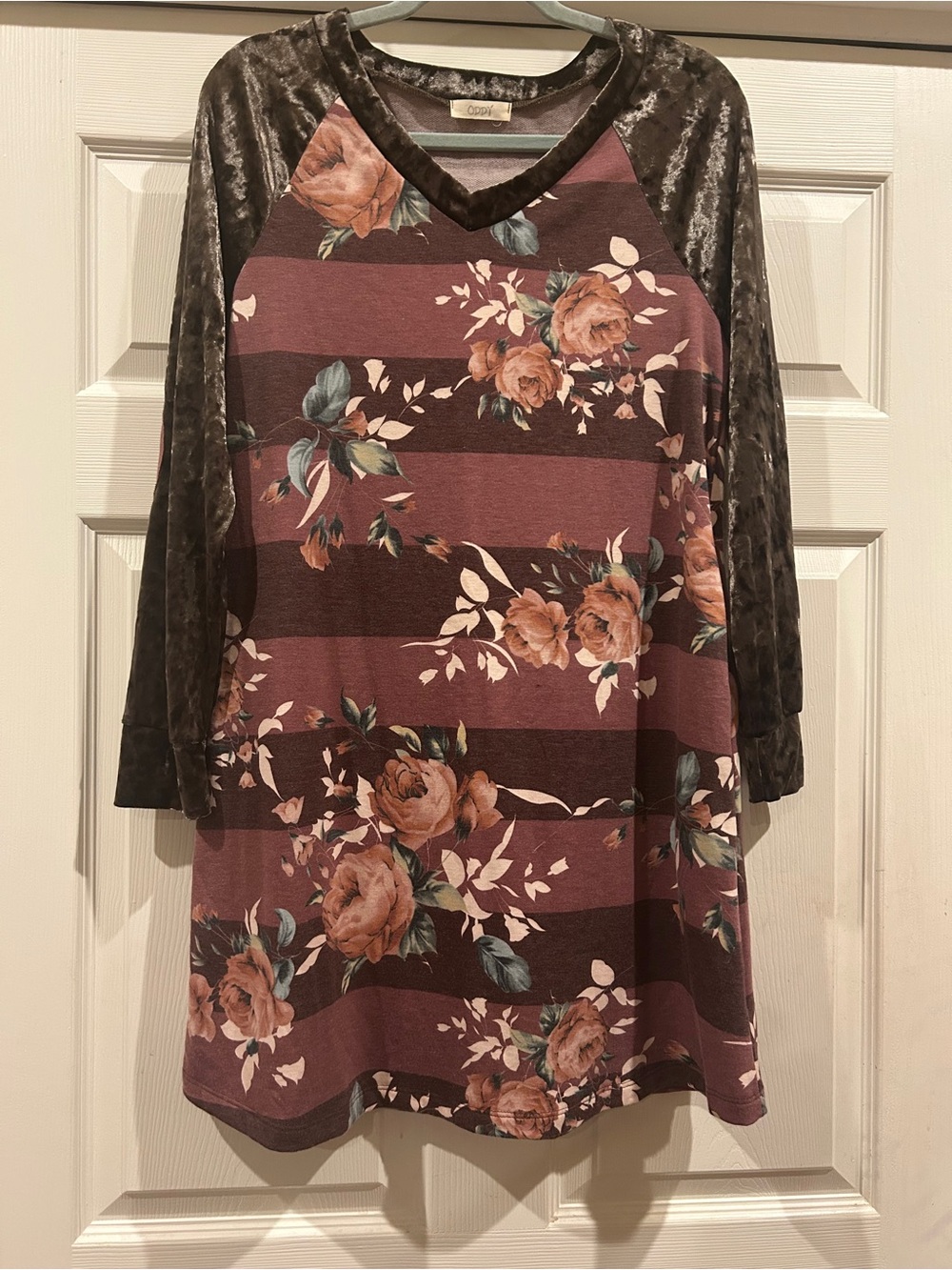 Oddy Mauve and Brown Floral Stripe Velvet-Sleeve Dress